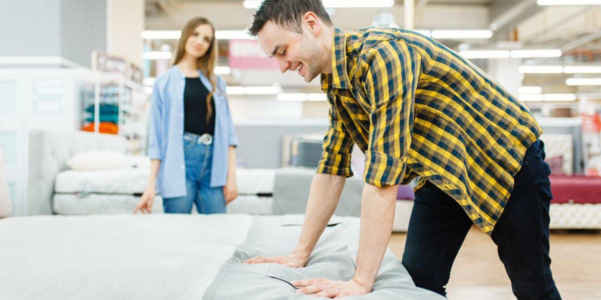 How Long Should a Mattress Last Before Replacing